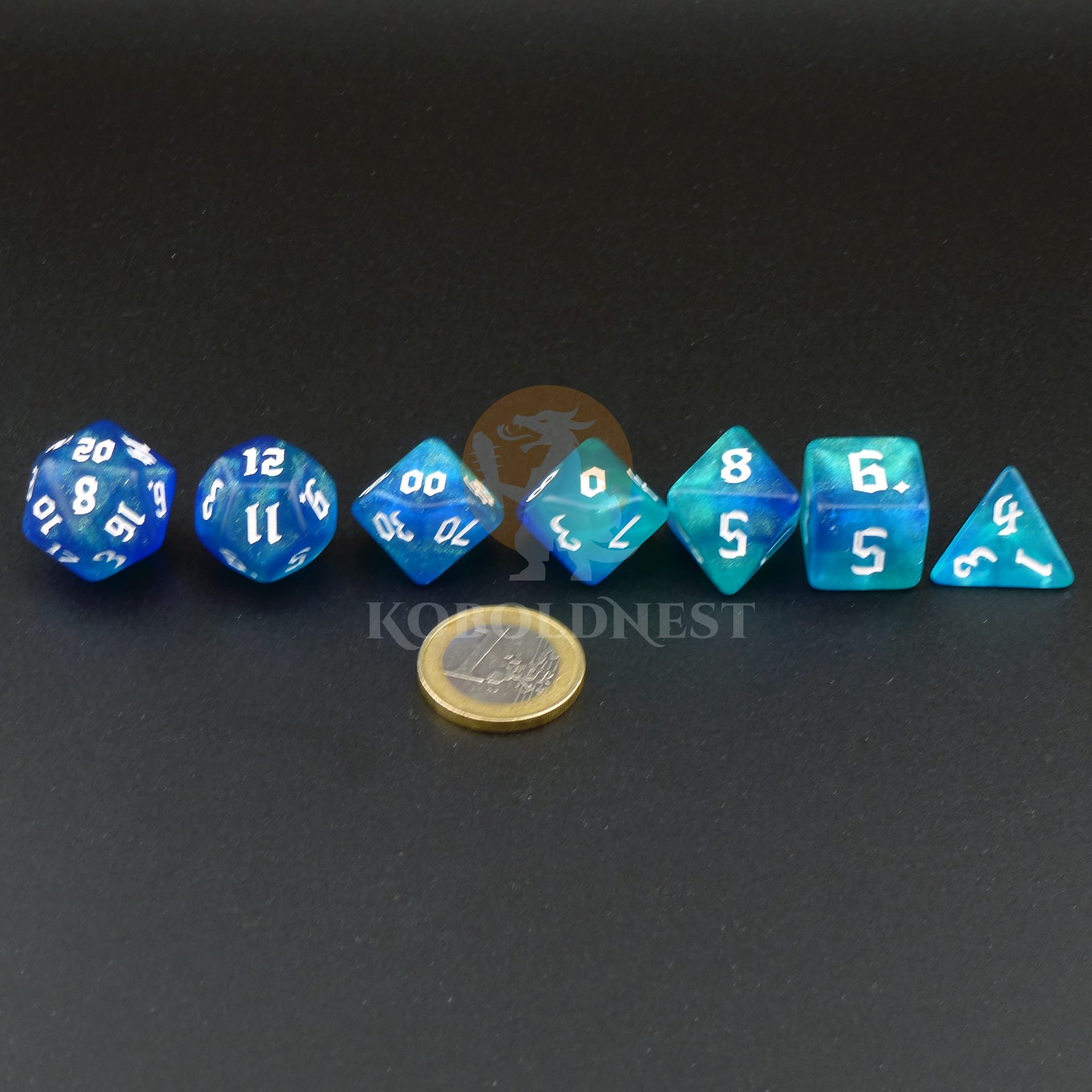 Dice_Polyhedral_Set_Standard_Blue-Clear-Glitter_Line_Scale.png