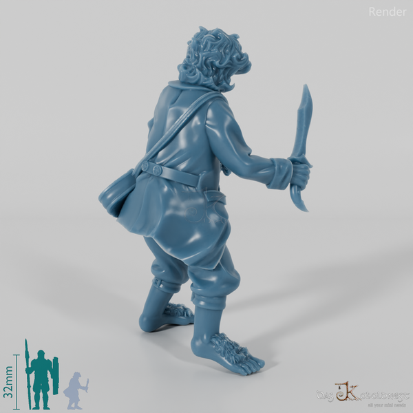 Falco, Halfling Treasure Bearer in Combat Stance (Remastered)