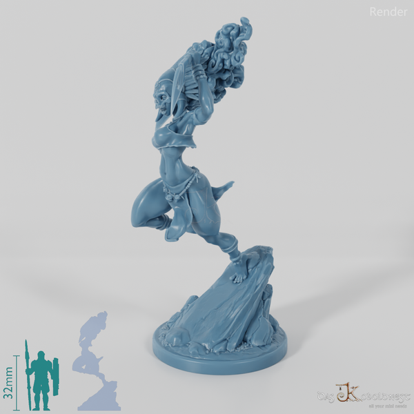 Masina, Maskierte Inselschurkin mit Dolch 02