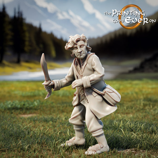 Falco, Halfling Treasure Bearer in Combat Stance (Remastered)